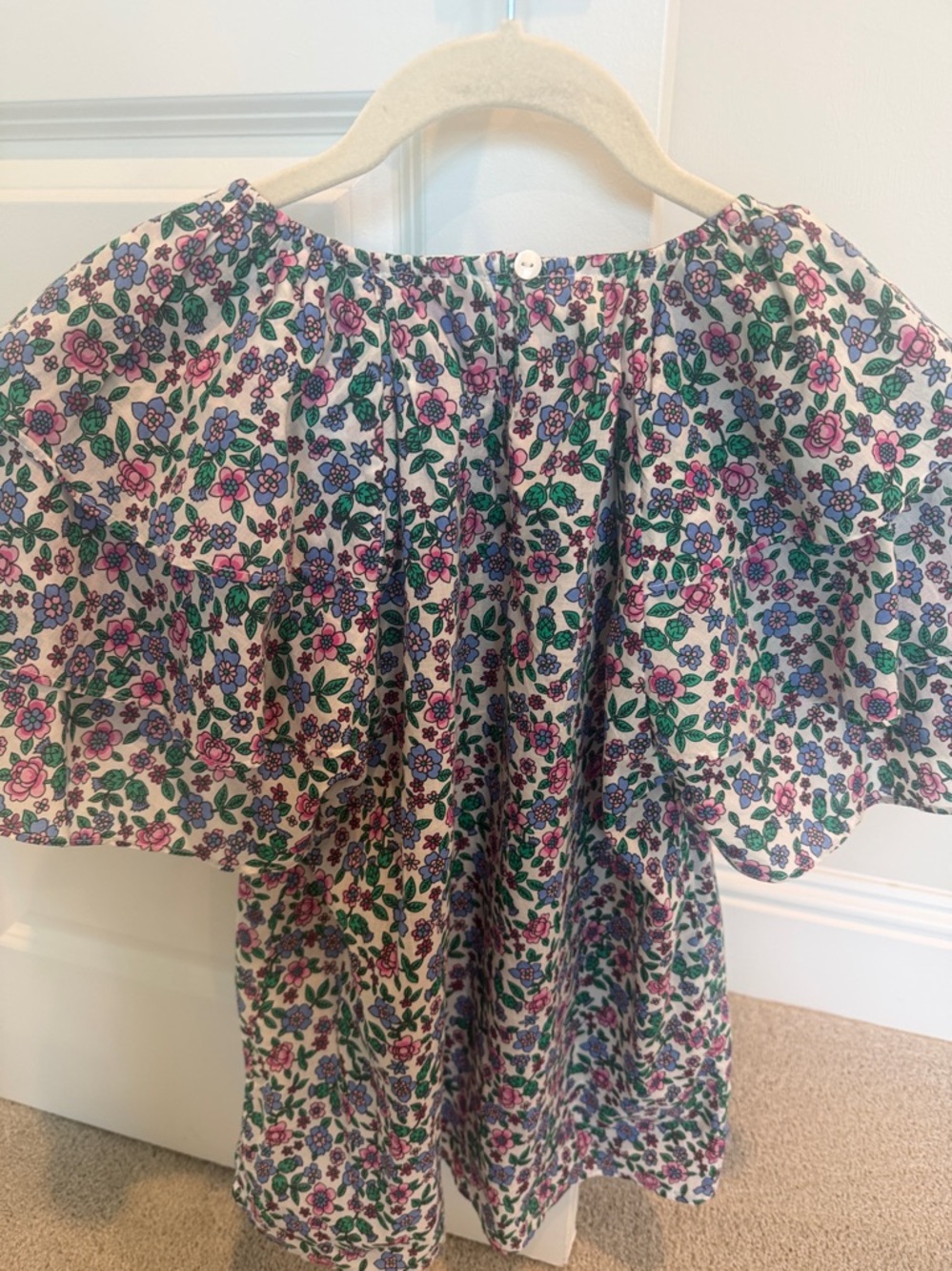 Floral Ruffle Sleeve Top - Picture 3 of 6